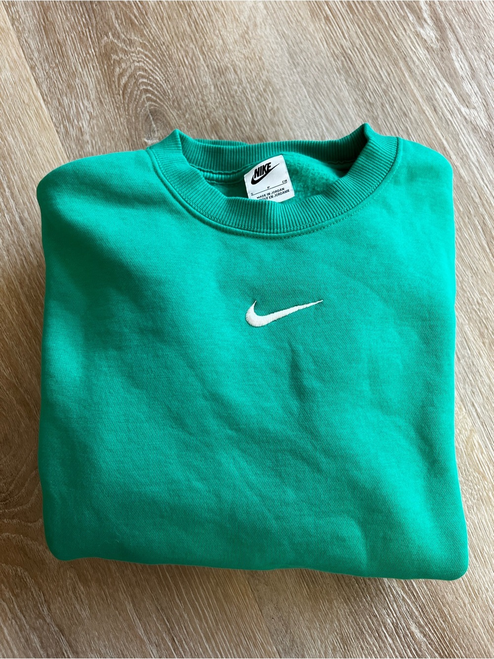 Nike Green Crewneck Sweatshirt with White Swoosh
